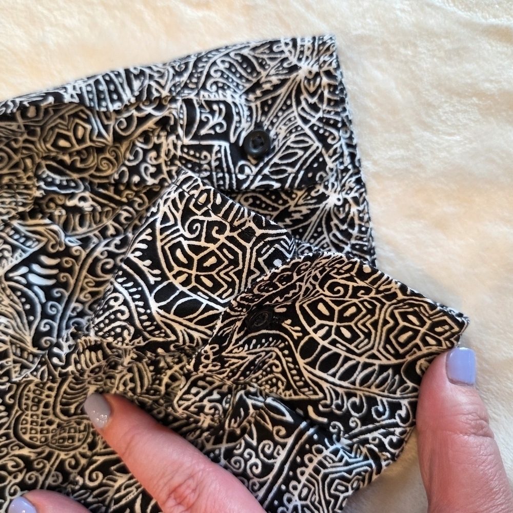 Talbots Paisley Long Sleeve Button Shirt Medium Petitie Black/White - Picture 14 of 14